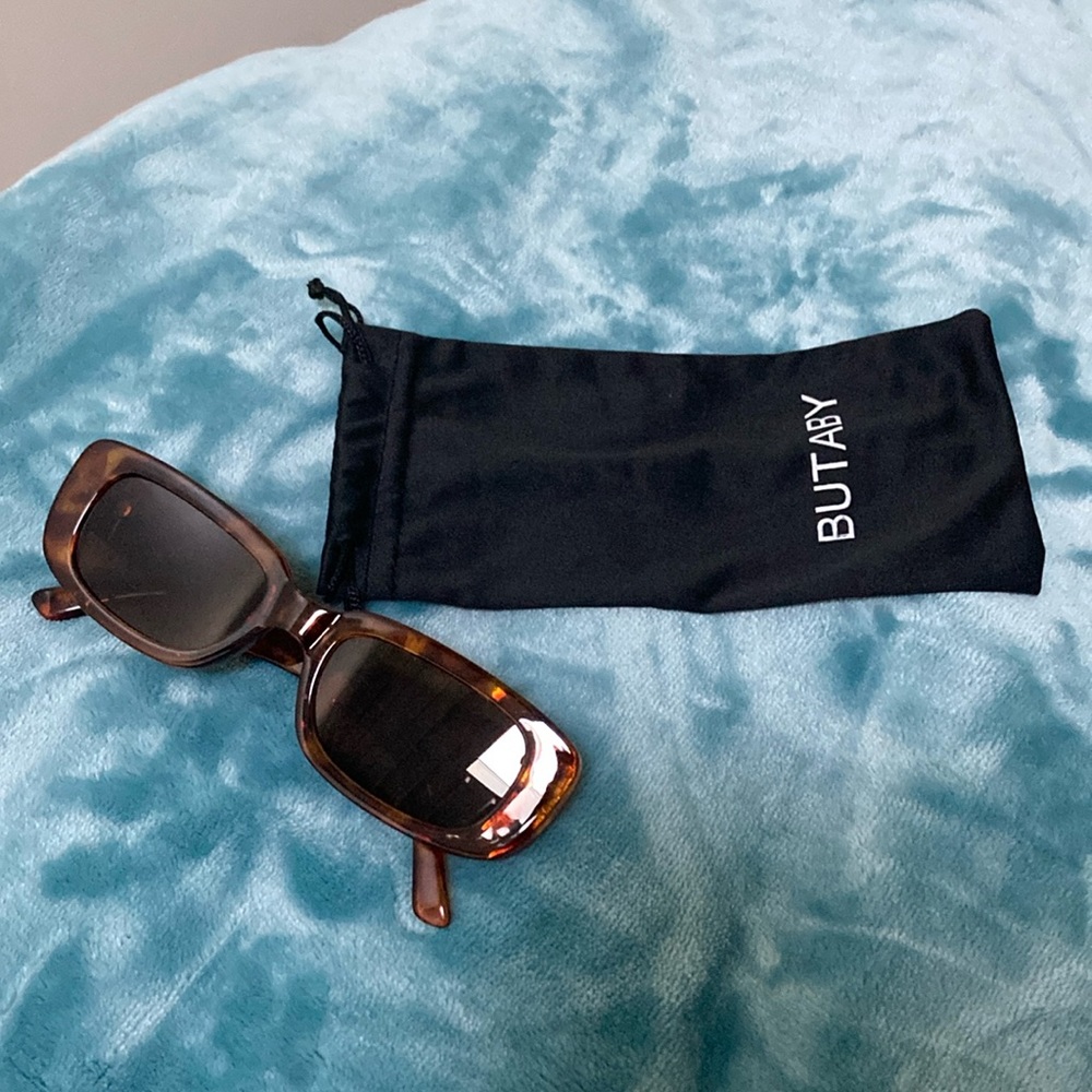 NWOT Sunglasses